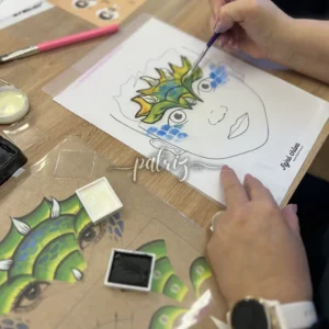 Ukázka z kurzu Malování na obličej pro skupinu účastníků. Workshop Facepainting pořádala Fajná chůva - Patrizia © patriz.art